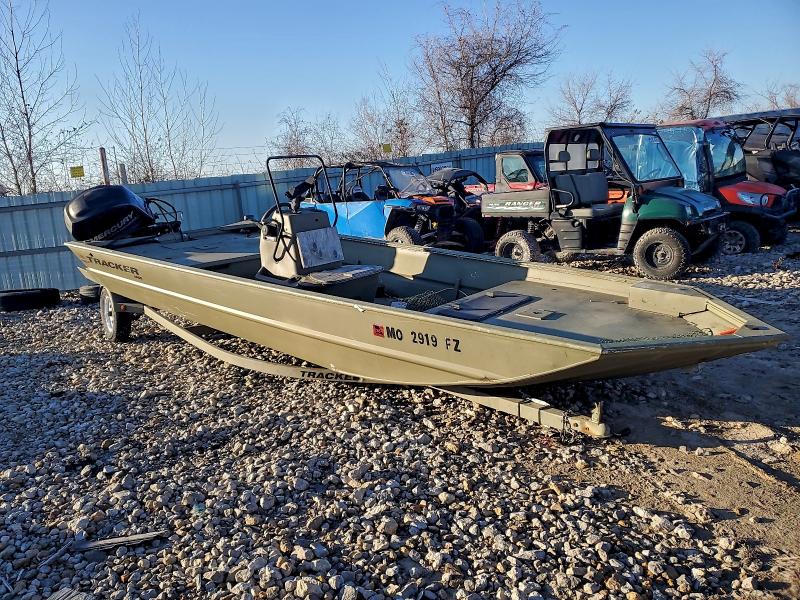 2013 Tracker Unknown მანქანა იყიდება აუქციონზე, vin: BUJ14630L213, აუქციონის ნომერი: 94285125