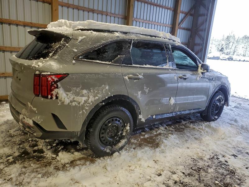 96156515 :رقم المزاد ، 5XYRHDLF2NG102490 vin ، 2022 Kia Sorento مزاد بيع