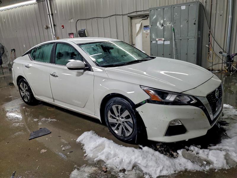 Продажа на аукционе авто 2019 Nissan Altima S, vin: 1N4BL4BV2KC252033, номер лота: 94910605
