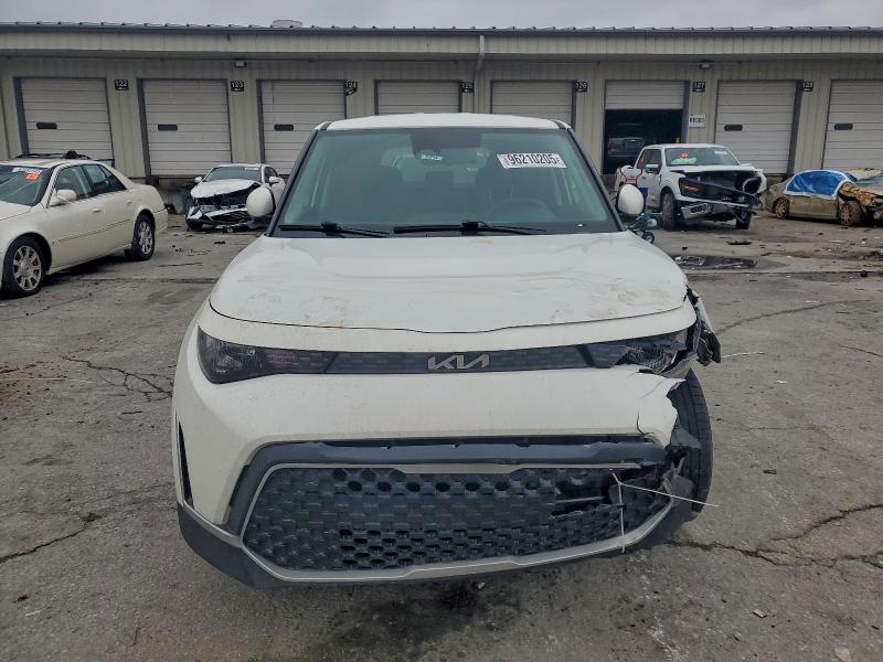96210205 :رقم المزاد ، KNDJ23AU9P7215606 vin ، 2023 Kia Soul مزاد بيع