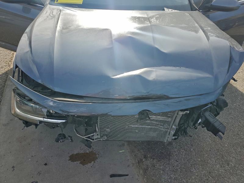 94972135 :رقم المزاد ، 3VW5X7BU4SM053355 vin ، 2025 Volkswagen Jetta مزاد بيع