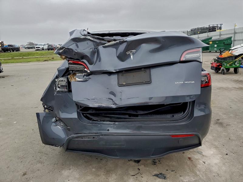 97030755 :رقم المزاد ، 5YJYGDEE1MF232852 vin ، 2021 Tesla Model Y مزاد بيع
