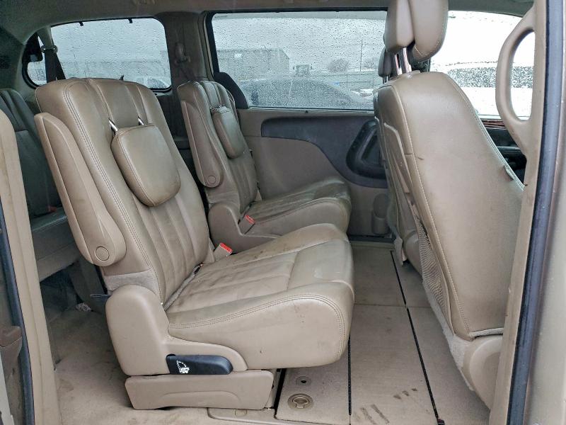 2013 Chrysler Town & Country მანქანა იყიდება აუქციონზე, vin: 2C4RC1CG1DR615987, აუქციონის ნომერი: 97714305