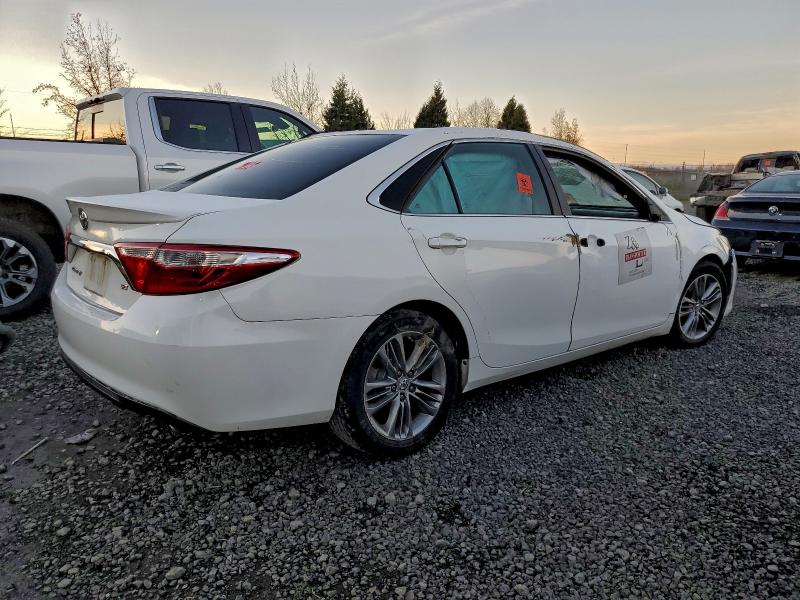 2015 Toyota Camry მანქანა იყიდება აუქციონზე, vin: 4T1BF1FK6FU035760, აუქციონის ნომერი: 96825265