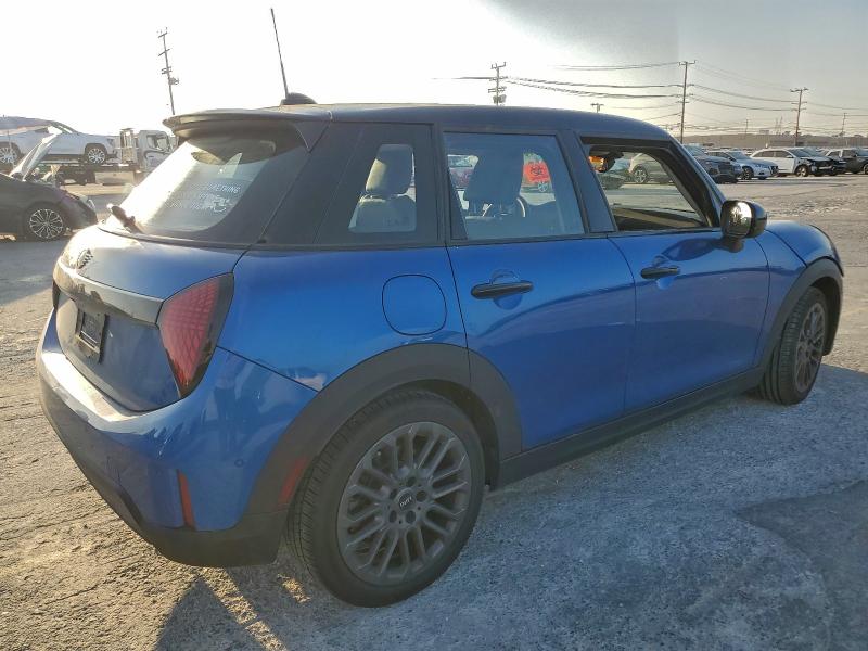 2025 Mini Cooper მანქანა იყიდება აუქციონზე, vin: WMW53GD00S2W35367, აუქციონის ნომერი: 98087585