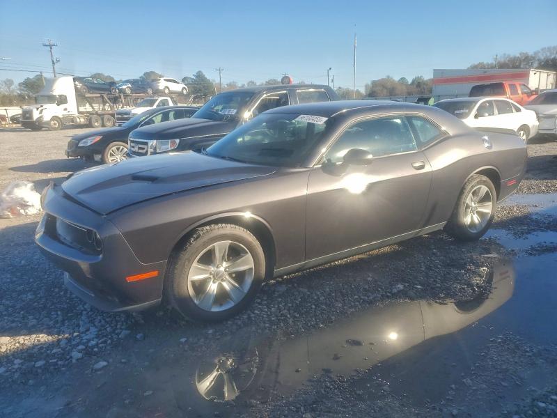 Auction sale of the 2018 Dodge Challenger, vin: 2C3CDZAG6JH288271, lot number: 72573435