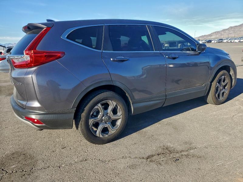 Продаж на аукціоні авто 2018 Honda Cr-v, vin: 7FARW2H51JE019438, номер лоту: 97222325