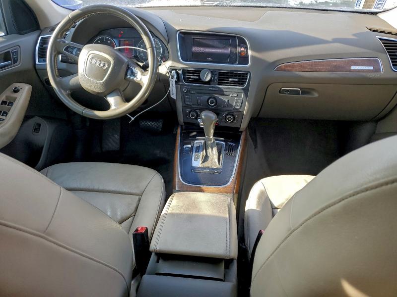 2010 Audi Q5 მანქანა იყიდება აუქციონზე, vin: WA1CKAFP6AA042339, აუქციონის ნომერი: 96012945