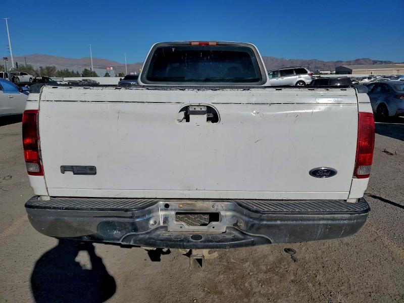 Auction sale of the 2000 Ford F150, vin: 1FTRX18W4YNB17399, lot number: 95997265