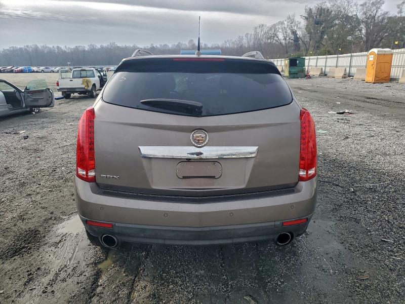 95005585 :رقم المزاد ، 3GYFNAEY3BS638636 vin ، 2011 Cadillac Srx مزاد بيع