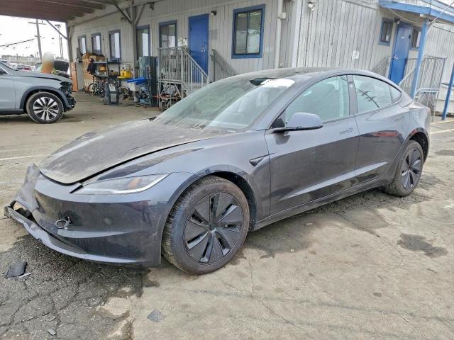 97024995 :رقم المزاد ، 5YJ3E1EAXSF031220 vin ، 2025 Tesla Model 3 مزاد بيع