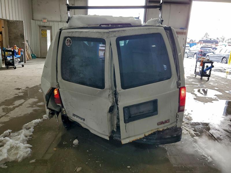 76805435 :رقم المزاد ، 1GTDM19X65B501756 vin ، 2005 Gmc Safari Xt مزاد بيع