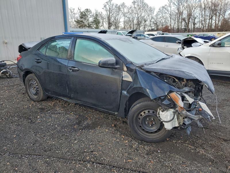 95655255 :رقم المزاد ، 5YFBURHE1JP760155 vin ، 2018 Toyota Corolla مزاد بيع