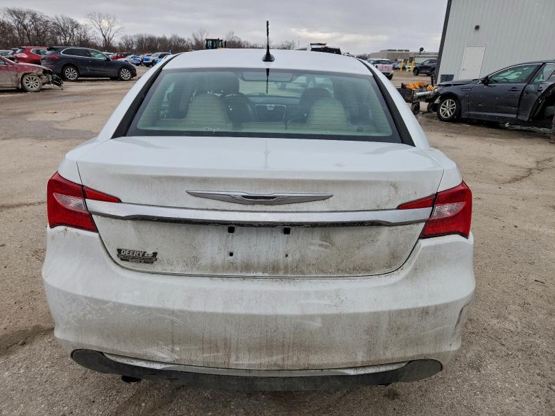 97876685 :رقم المزاد ، 1C3CCBCGXDN555429 vin ، 2013 Chrysler 200 مزاد بيع
