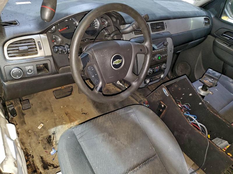 Продажа на аукционе авто 2013 Chevrolet Tahoe, vin: 1GNLC2E02DR331762, номер лота: 97299455