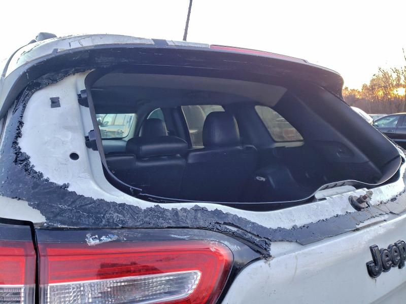 96451415 :رقم المزاد ، 1C4PJMCS9EW179417 vin ، 2014 Jeep Cherokee L مزاد بيع