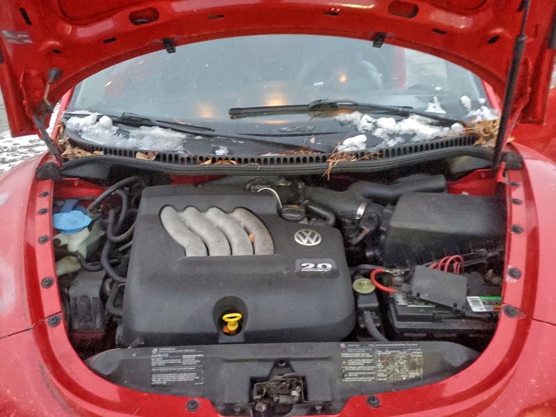 97064125 :رقم المزاد ، 3VWCK31C34M415637 vin ، 2004 Volkswagen Beetle مزاد بيع