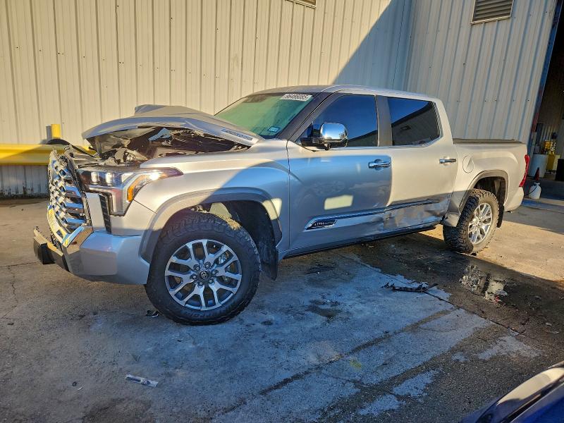 96486085 :رقم المزاد ، 5TFMC5DB8SX091367 vin ، 2025 Toyota Tundra مزاد بيع