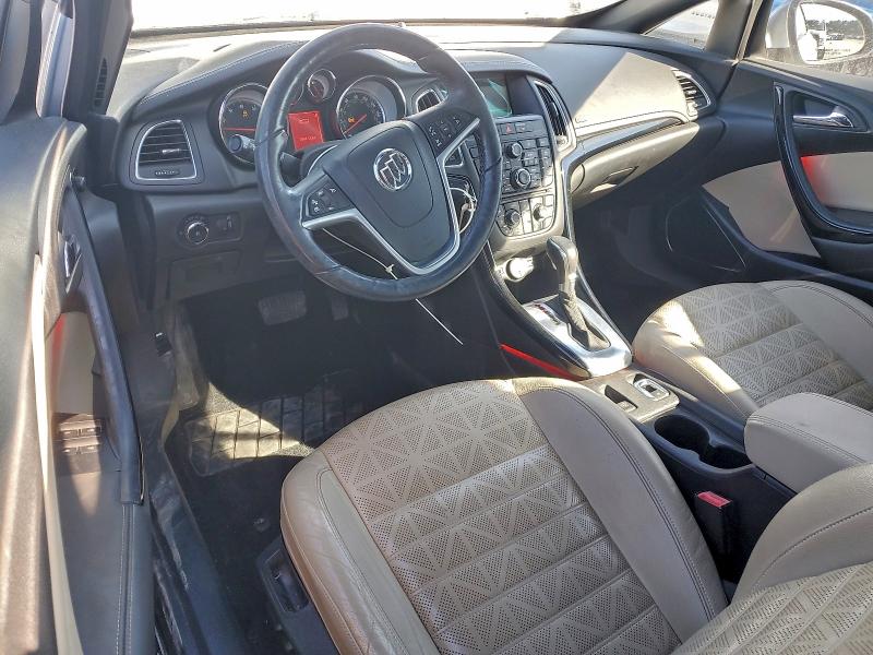 96091675 :رقم المزاد ، W04WH3N52HG032616 vin ، 2017 Buick Cascada مزاد بيع