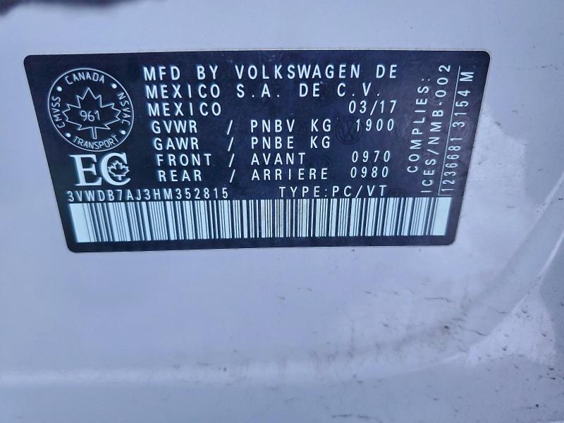 2017 Volkswagen Jetta მანქანა იყიდება აუქციონზე, vin: 3VWDB7AJ3HM352815, აუქციონის ნომერი: 95722665