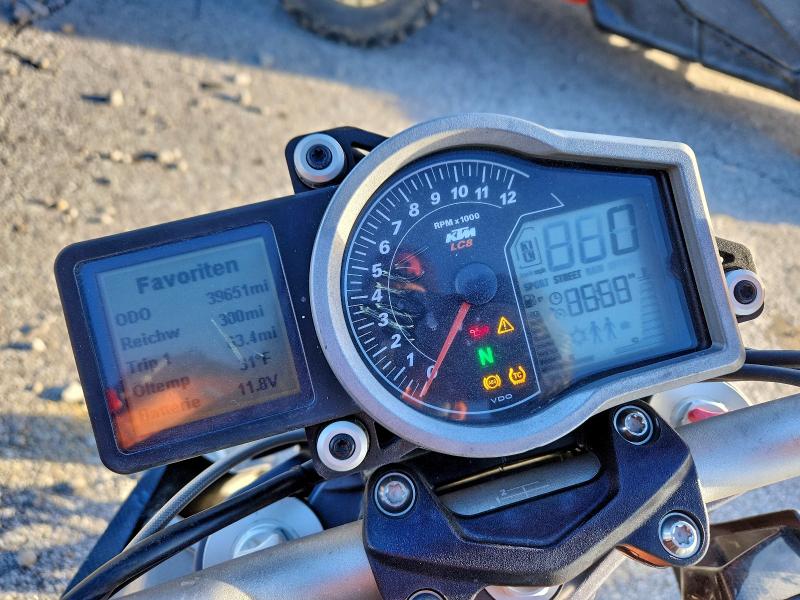 96057235 :رقم المزاد ، VBKV39408FM920664 vin ، 2015 Ktm 1290 مزاد بيع