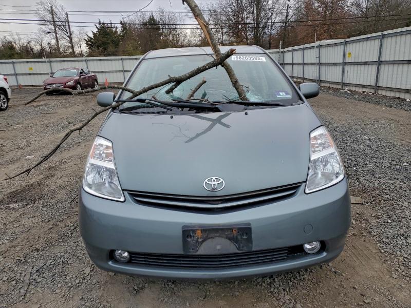 Продажа на аукционе авто 2004 Toyota Prius, vin: JTDKB20U740042270, номер лота: 98263585