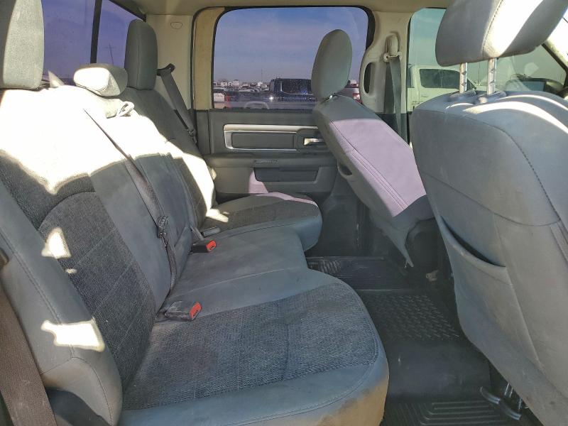 98124445 :رقم المزاد ، 1C6RR7LG5HS685053 vin ، 2017 Ram 1500 Slt مزاد بيع