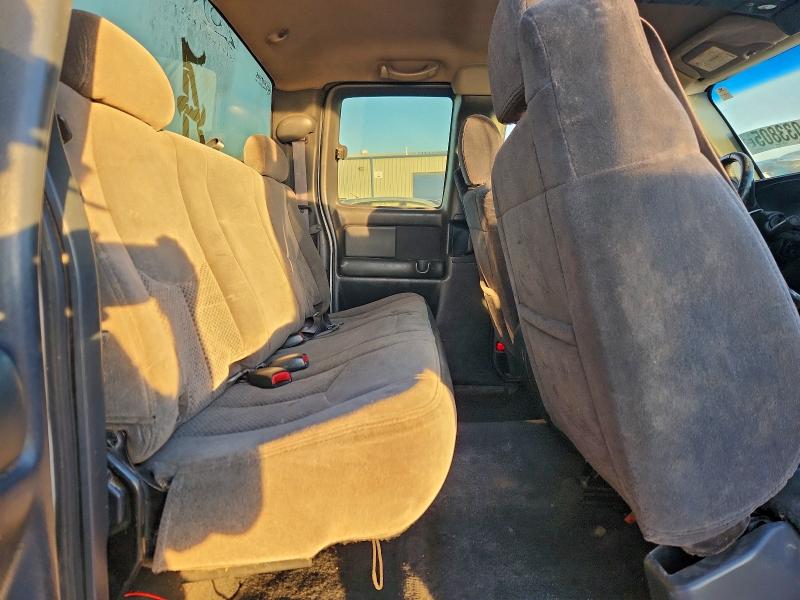 Продажа на аукционе авто 2001 Chevrolet Silverado, vin: 1GCHK29U81E240593, номер лота: 99033805