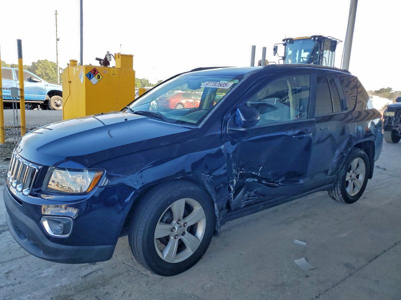 2015 Jeep Compass მანქანა იყიდება აუქციონზე, vin: 1C4NJDEB3FD162971, აუქციონის ნომერი: 97782605