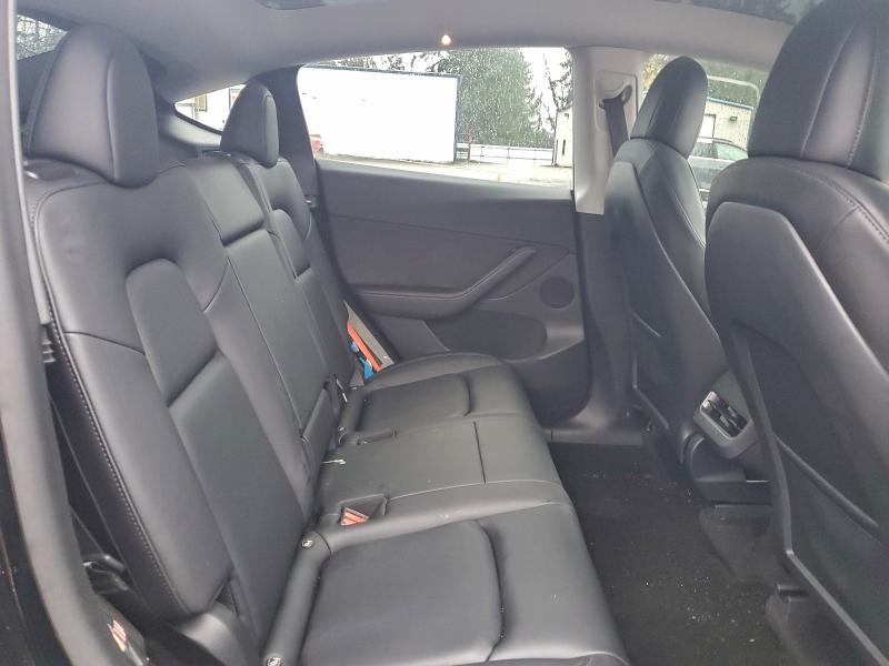 Продажа на аукционе авто 2022 Tesla Model Y, vin: 7SAYGDEE4NF368347, номер лота: 95792665