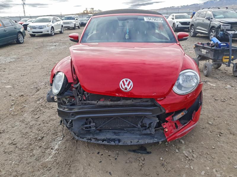 94798315 :رقم المزاد ، 3VW5P7AT6DM815337 vin ، 2013 Volkswagen Beetle مزاد بيع