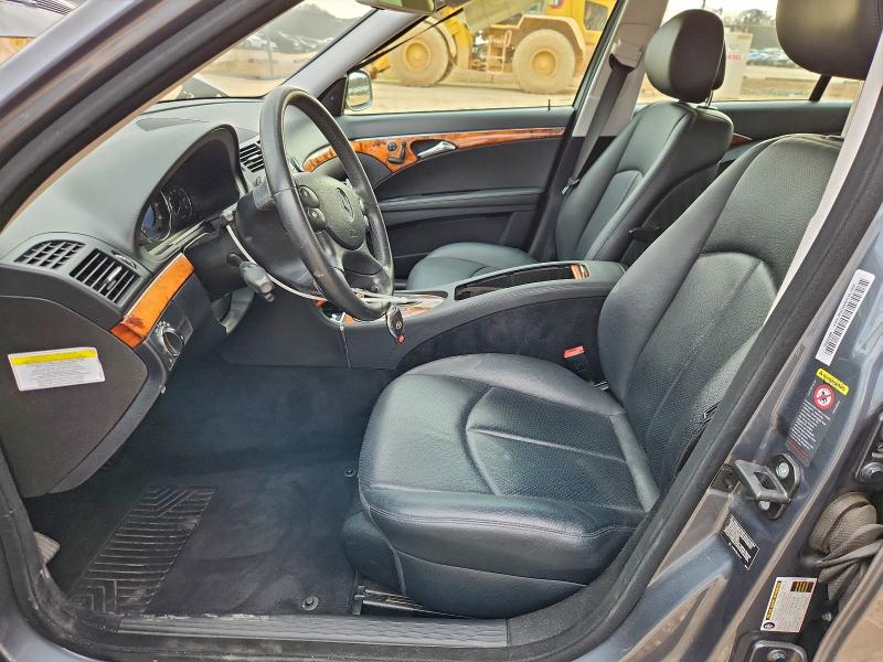 2007 Mercedes-benz E მანქანა იყიდება აუქციონზე, vin: WDBUF56X77B057360, აუქციონის ნომერი: 97319435