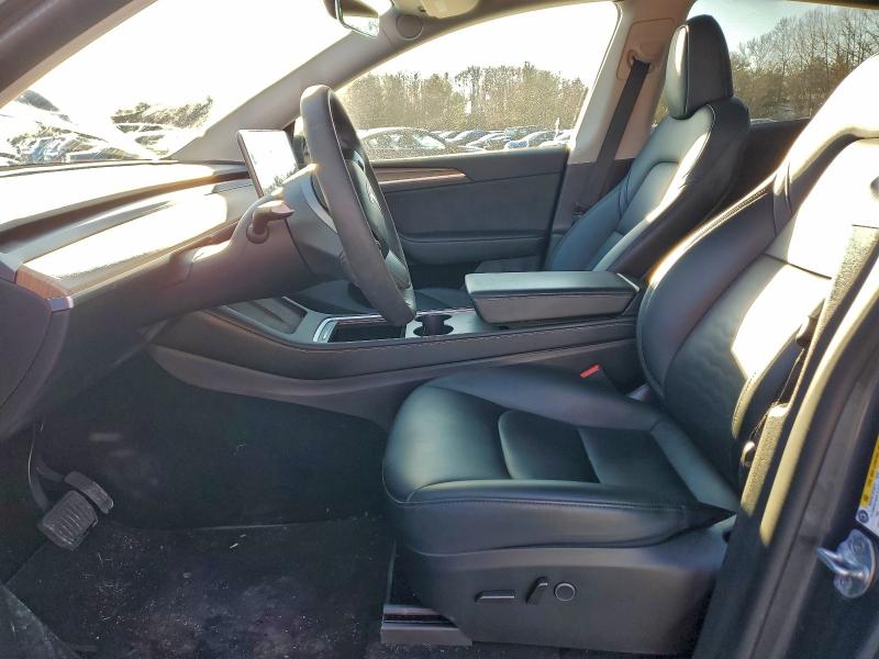 97009805 :رقم المزاد ، 7SAYGDEE1PA032249 vin ، 2023 Tesla Model Y مزاد بيع