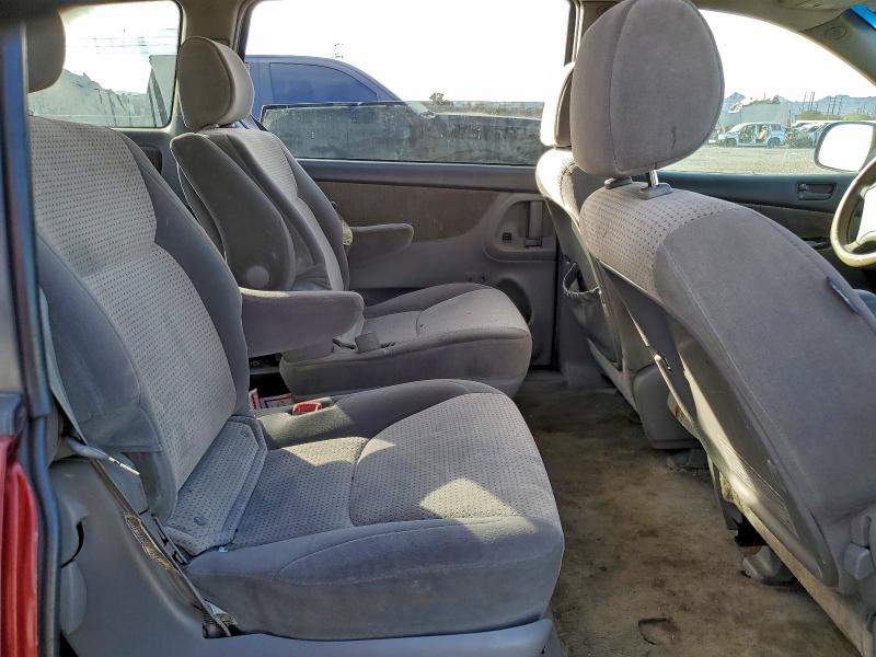 98406465 :رقم المزاد ، 5TDZK23C57S025681 vin ، 2007 Toyota Sienna مزاد بيع