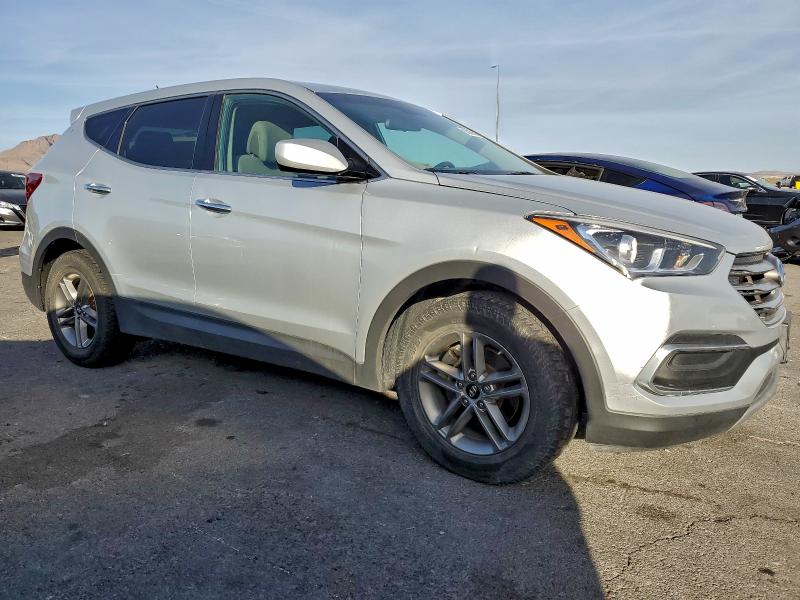 Продаж на аукціоні авто 2018 Hyundai Santa Fe Sport, vin: 5XYZTDLB0JG568764, номер лоту: 98080525