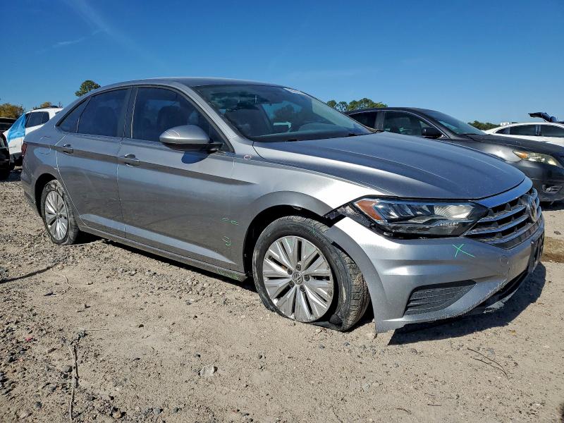 Продажа на аукционе авто 2019 Volkswagen Jetta, vin: 3VWN57BU5KM175552, номер лота: 95272745