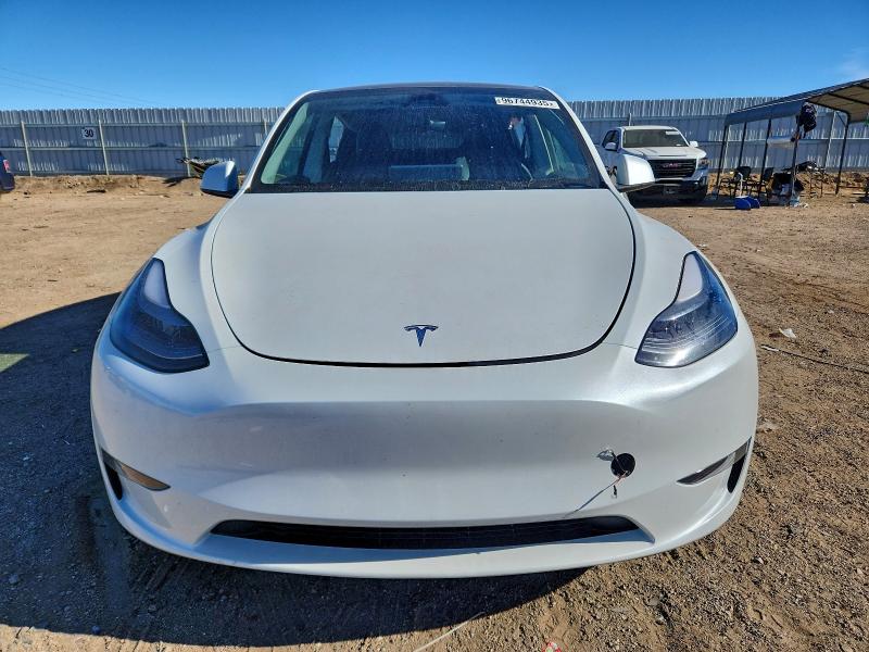 96744935 :رقم المزاد ، 7SAYGDEE3SF308510 vin ، 2025 Tesla Model Y مزاد بيع