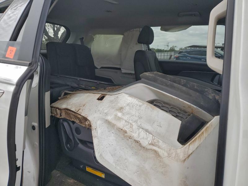 Aukcja sprzedaży 2023 Kia Carnival, vin: KNDNB4H37P6196550, numer aukcji: 96926635