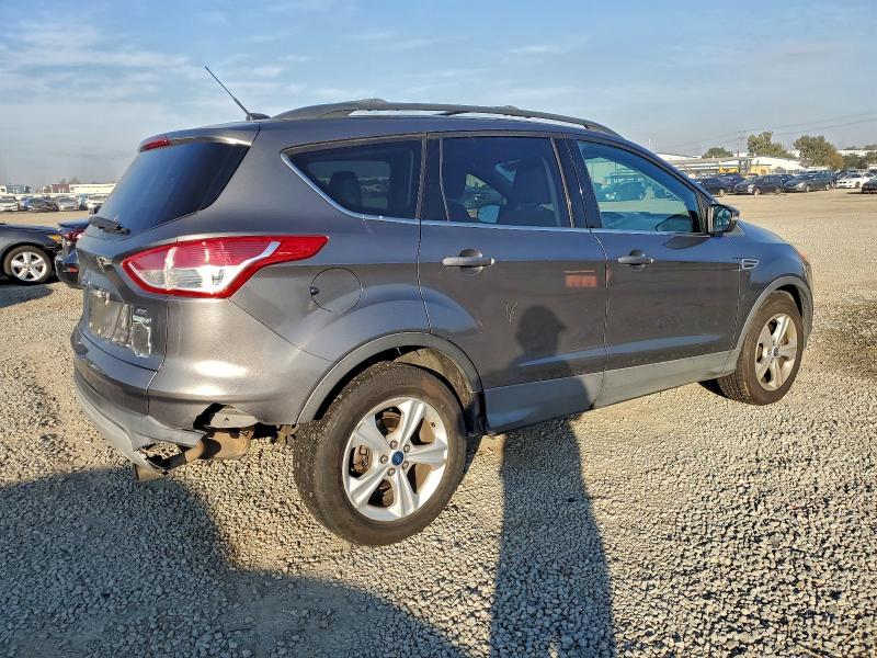 2013 Ford Escape Se მანქანა იყიდება აუქციონზე, vin: 1FMCU9GX1DUB15340, აუქციონის ნომერი: 95509185