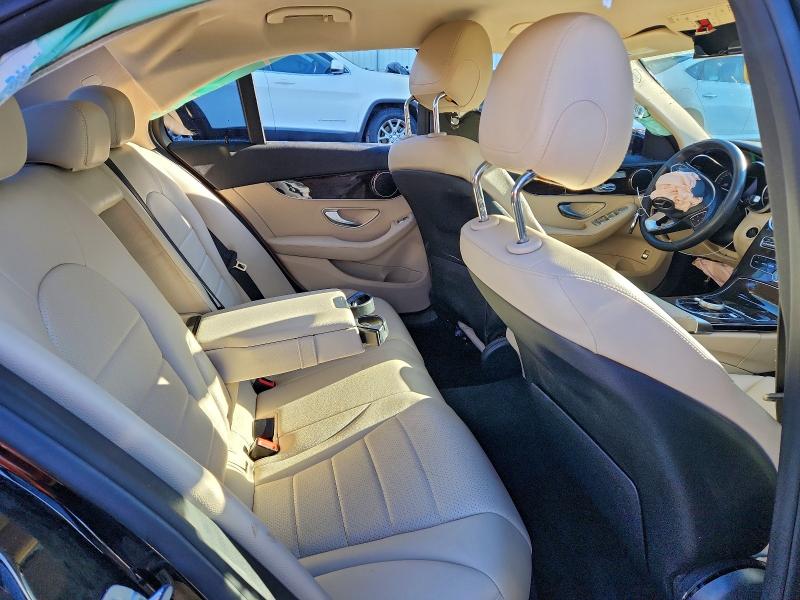 2017 Mercedes-benz C მანქანა იყიდება აუქციონზე, vin: 55SWF4JB4HU210886, აუქციონის ნომერი: 96752045