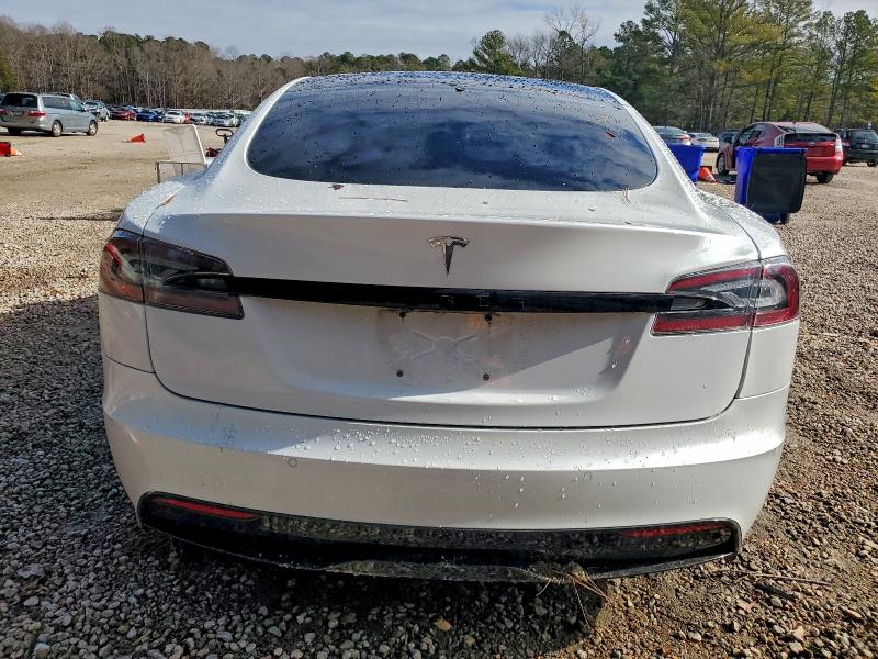 2022 Tesla Model S მანქანა იყიდება აუქციონზე, vin: 5YJSA1E54NF471674, აუქციონის ნომერი: 95750615
