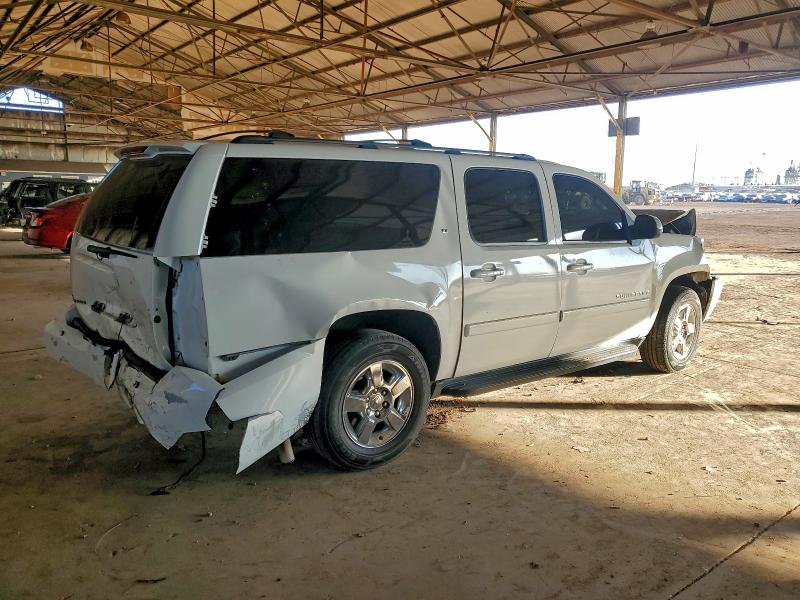 74562535 :رقم المزاد ، 1GNFC16J97J161689 vin ، 2007 Chevrolet Suburban مزاد بيع