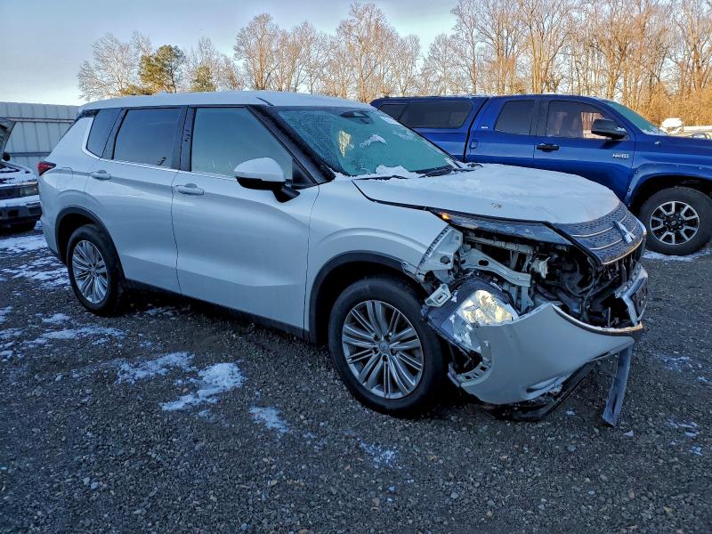 Продаж на аукціоні авто 2023 Mitsubishi Outlander, vin: JA4J3TA84PZ008281, номер лоту: 96885035