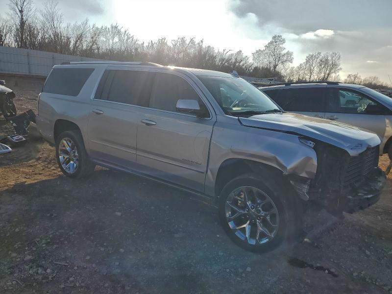 95741745 :رقم المزاد ، 1GKS1HKJXKR259219 vin ، 2019 Gmc Yukon Xl مزاد بيع