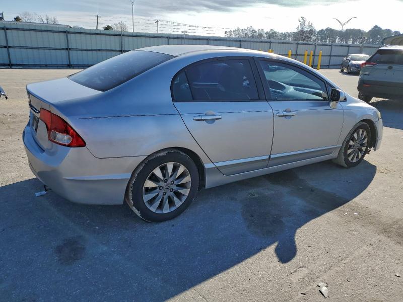 Aukcja sprzedaży 2011 Honda Civic Exl, vin: 2HGFA1F90BH521982, numer aukcji: 98387745