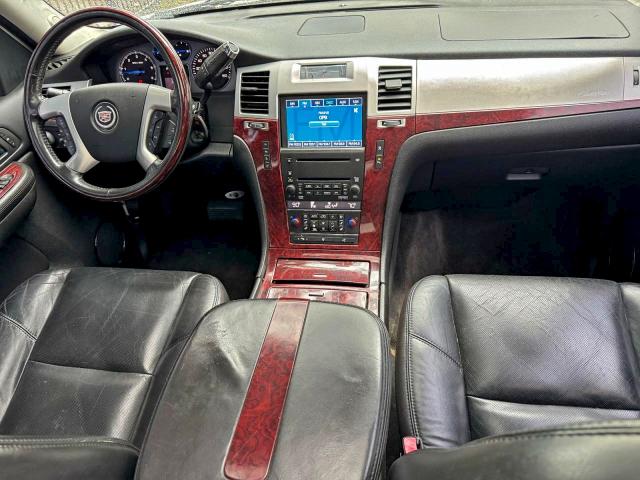 99066785 :رقم المزاد ، 3GYFK62838G252174 vin ، 2008 Cadillac Escalade E مزاد بيع