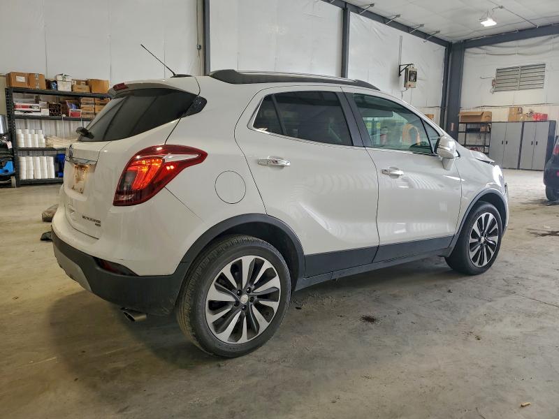 95943245 :رقم المزاد ، KL4CJGSB2LB060222 vin ، 2020 Buick Encore مزاد بيع
