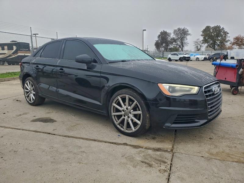 Продаж на аукціоні авто 2015 Audi A3 Premium, vin: WAUAJGFFXF1068053, номер лоту: 97026805