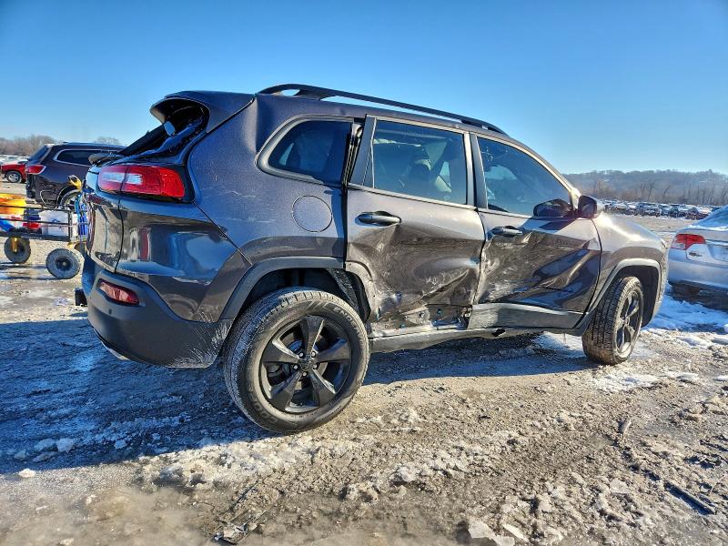 95403555 :رقم المزاد ، 1C4PJMDX3JD562947 vin ، 2018 Jeep Cherokee مزاد بيع