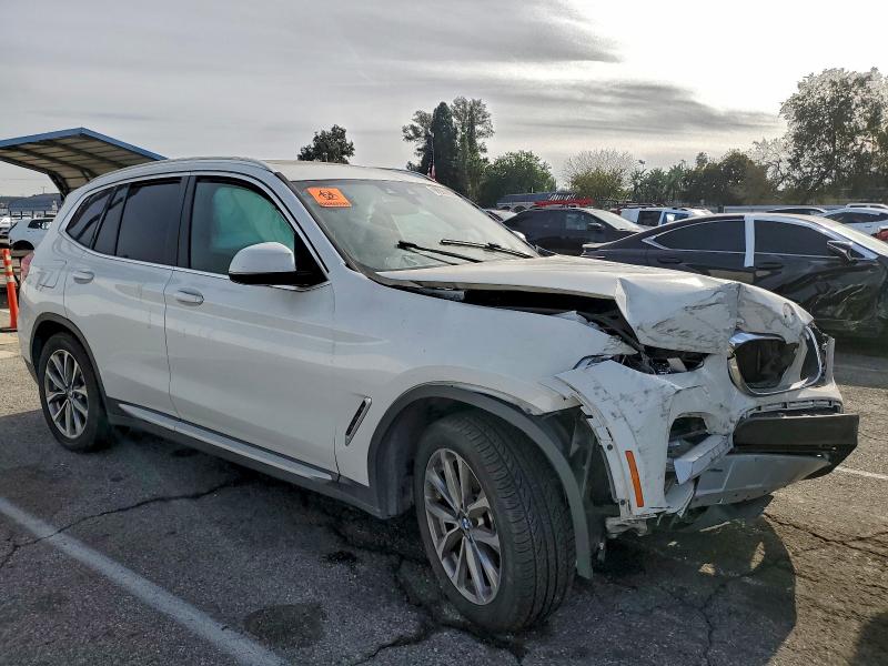 96990195 :رقم المزاد ، 5UXTR7C54KLR45097 vin ، 2019 Bmw X3 مزاد بيع